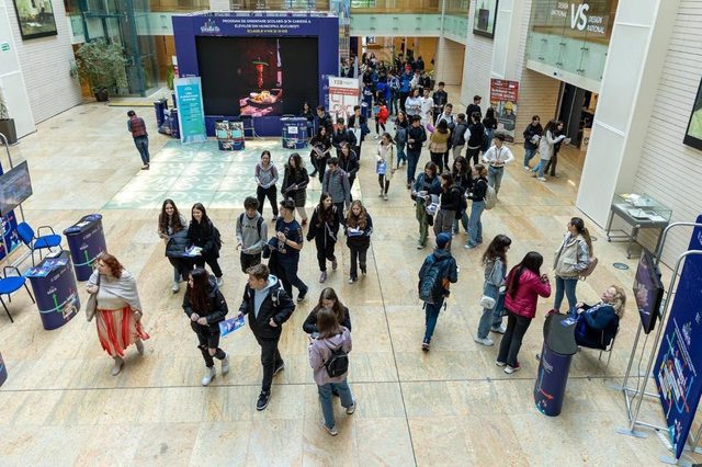 Primăria Bucureşti anunţă cel mai mare târg educaţional din ţară – 93 de licee şi 12 universităţi din Capitală îşi prezintă oferta la Biblioteca Naţională a României