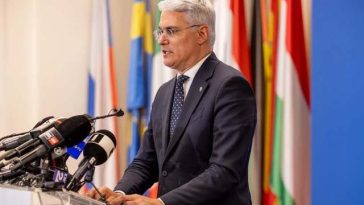 Dragoş Pîslaru: Am decis să deschid dialogul către întreaga societate pe legea salarizării unice. Joi, la ora 15:00, voi susţine pe pagina mea de Facebook o sesiune live pe marginea proiectului