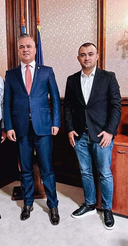 ADRIAN VEŞTEA, DESEMNAT PREMIER – Deputatul Alexandru Popa (PNL): Îl susţin pe Adrian Veştea pentru funcţia de prim-ministru. România are nevoie de lideri care îşi asumă responsabilitatea şi care pun interesul ţării mai presus de orice calcul politic