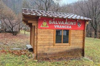Avertisment al salvamontiştilor cu privire la căpuşe: Temperaturile de până la 30 de grade şi umiditatea sunt condiţii ideale pentru apariţia căpuşelor. / Recomandări