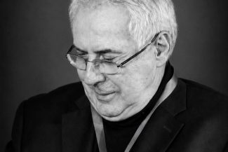 Medicul Bogdan Marinescu, fost ministru al Sănătăţii şi fost director al Maternităţii Giuleşti, a murit la vârsta de 81 de ani / A contribuit la dezvoltarea reproducerii umane asistate, fiind implicat în realizarea primelor succese ale fertilizării in vit