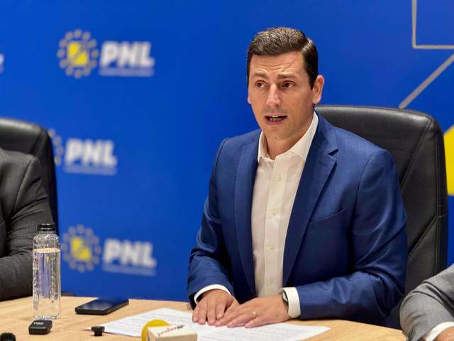 Ionel Bogdan, despre modificările la Statutul PNL: Va fi un singur prim-vicepreşedinte şi opt vicepreşedinţi executivi care vor primi atribuţii din partea Biroului Politic Naţional / Ciucu poate să candideze pentru funcţia de prim-vicepreşedinte