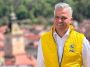 Adrian Veştea îşi anunţă candidatura la şefia PNL şi cere mutarea Congresului PNL pe 28 iunie: Intenţionez să prezint o moţiune concentrată pe responsabilitatea faţă de România, în cadrul unui parteneriat politic onest cu preşedintele