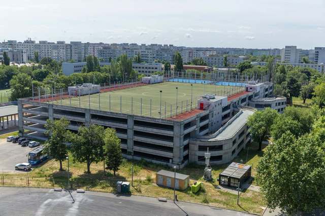 Peste 1.700 de noi locuri de parcare, disponibile în Bucureşti – Park & Ride-ul de la Pantelimon şi parcarea de la Arena Naţională se deschid la 1 iulie / Tarif de 5 lei pe oră
