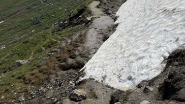 Traseele de mare altitudine din Munţii Bucegi, deschise / Recomandările salvamontiştilor
