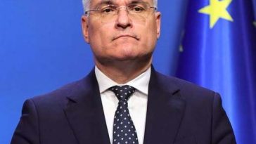 Dragoş Pîslaru: Am atras în România 10 miliarde euro bani europeni într-un singur an, un record absolut / Avem perspectiva să ajungem la 95% absorbţie pe PNRR şi, cu responsabilitate politică şi guvernamentală, vom reuşi