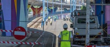 Primăria Capitalei, despre stadiul lucrărilor la Pasajul Basarab: La fix o săptămână de la startul lucrărilor, deja o bună parte din schele sunt montate / Din noaptea de duminică spre luni se închide calea de pe sensul Bd. Titulescu – Şos. Grozăveşti