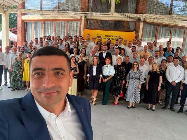 George Simion, preşedintele AUR: Începem demersurile pentru suspendarea lui Nicuşor Dan! /  Îl somăm să desemneze săptămâna aceasta un premier, conform obligaţiilor Constituţionale
