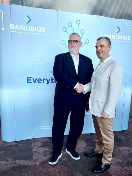 Adrian-Victor Vevera director ICI București la lansarea platformei MyDUDE by Danubius Exim pentru digitalizarea comerțului românesc 2024