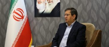 Guvernatorul Băncii centrale iraniene Abdolnaser Hemmati dezminte declaraţii ale lui Trump potrivit cărora activele iraniene deblocate urmează să fie folosite la cumpărarea de bunuri din SUA. ”Nu este adevărat”, protocolul nu prevede aşa ceva, dar Iranul