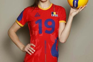 Volei feminin: Adelina Ungureanu, căpitanul naţionalei, ruptură de ligament la genunchi după o accidentare în European League