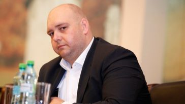 ADRIAN VEŞTEA, DESEMNAT PREMIER – Liderul PNL Buzău, Adrian Mocanu: Nu poţi să dai jos un guvern, să spui că totul este greşit, iar apoi să cauţi un liberal care să îţi valideze jocurile şi înţelegerile făcute pe sub masă