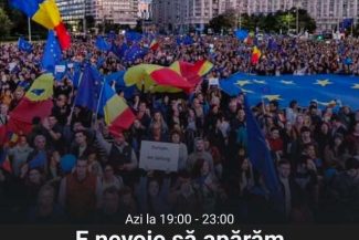 Sute de persoane, la un protest organizat în Piaţa Victoriei/ Participanţii afirmă că ”România e sub asediu”