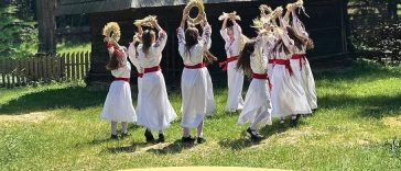 Sânzienele, sărbătorite cu dansuri, târg şi ateliere la Muzeul Naţional al Satului “Dimitrie Gusti”