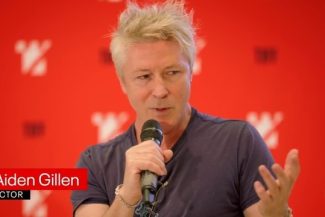 Actorul Aidan Gillen, cunoscut din „Game of Thrones” şi „Peaky Blinders”, se află la TIFF.25: „Am privit mereu lumea ca pe un loc de joacă cu adevărat uimitor, ca pe o operă de artă”/ VIDEO
