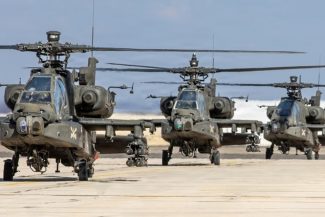 Un elicopter american de tip Apache, prăbuşit în apropiere de Strâmtoarea Ormuz. Cei doi piloţi ”sunt bine”, ”nimeni nu a fost rănit”, anunţă Trump
