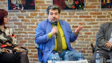 Politologul Andrei Ţăranu: Scad dramatic şansele ca Guvernul Veştea să fie învestit. PSD-ul o să ni se pară un munte de democraţie, un Everest al democraţiei liberale, pe lângă ce o să vină după nişte alegeri anticipate