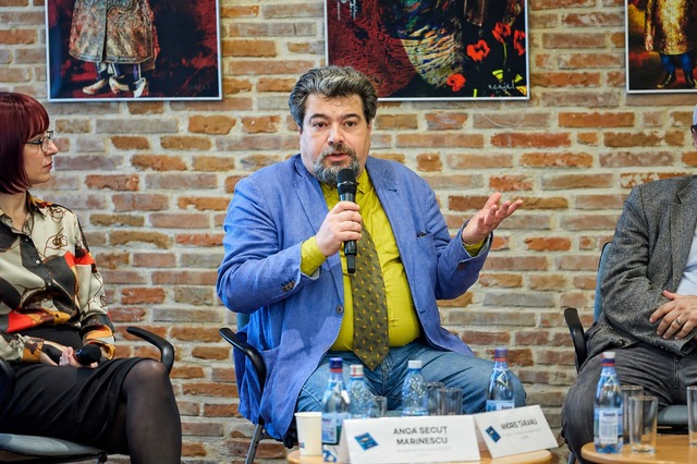 Politologul Andrei Ţăranu: Scad dramatic şansele ca Guvernul Veştea să fie învestit. PSD-ul o să ni se pară un munte de democraţie, un Everest al democraţiei liberale, pe lângă ce o să vină după nişte alegeri anticipate
