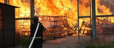 Atacurile ruseşti au provocat duminică moartea a cinci persoane în Ucraina