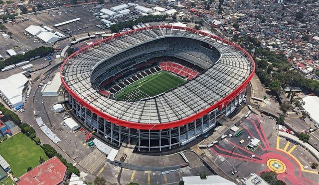 Cupa Mondială 2026: Ciocniri între manifestanţi şi poliţie în faţa stadionului Azteca