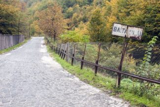 Minerii de la Vast Băiţa Plai reclamă o situaţie „de o gravitate extremă”: După luni de salarii neplătite, angajatorul a ales concedierea colectivă în locul dialogului social şi al negocierii Contractului Colectiv de Muncă/ Ce solicită sindicaliştii