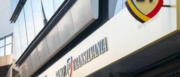 10 BĂNCI AMENDATE DE CONSILIUL CONCURENŢEI – BT, sancţionată cu 960 milioane lei de Consiliul Concurenţei: BT aşteaptă comunicarea oficială scrisă a deciziei de sancţionare, pentru a începe procedura de contestare la Curtea de Apel Bucureşti