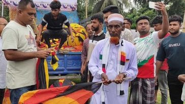 Cupa Mondială 2026: Un fermier din Bangladesh a desfăşurat un steag de 7 km lungime pentru a susţine… Germania – VIDEO