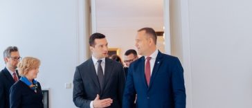 Jordan Bardella, în Polonia, în cadrul unui turneu european al extremei drepte, înaintea alegerilor prezidenţiale din Franţa