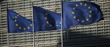Uniunea Europeană validează un proiect de înfiinţare a centrelor de expulzare în străinătate a migranţilor