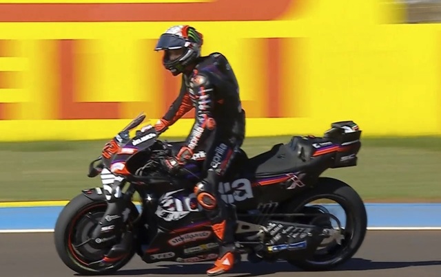 MotoGP: Marco Bezzecchi, suspendat duminică pentru că a lovit un comisar de cursă