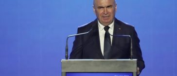 Soluţiile PNL pentru deblocarea crizei politice: Acord politic naţional pentru guverne minoritare, fie PSD, fie PNL, iar timp de şase luni să nu fie depuse moţiuni de cenzură / Bolojan: Aceste variante le vom transmite preşedintelui