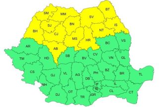 Cod galben de furtuni în Maramureş, cea mai mare parte a Transilvaniei, nordul Crişanei şi al Moldovei / Rafale de vânt de 50-70 de kilometri la oră şi cantităţi de apă ce ajung la 30 de litri pe metru pătrat