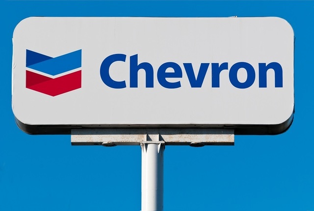 Chevron va alimenta cu gaze naturale un uriaş centru de date Microsoft dedicat inteligenţei artificiale