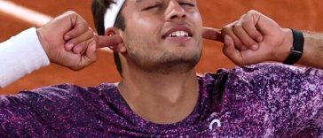 Cobolli a spulberat speranţele lui Auger-Aliassime la Roland Garros şi a ajuns în prima sa semifinală de turneu de Grand Slam