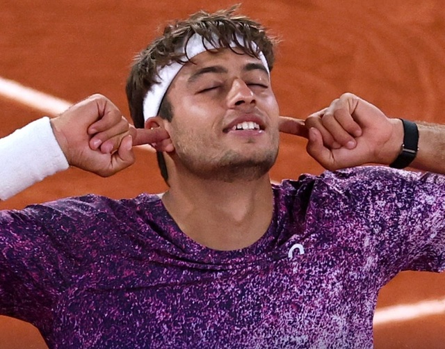 Cobolli a spulberat speranţele lui Auger-Aliassime la Roland Garros şi a ajuns în prima sa semifinală de turneu de Grand Slam