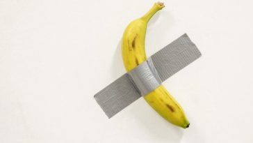 Banana dintr-o lucrare a lui Maurizio Cattelan a fost furată de la Centrul Pompidou-Metz