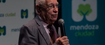 Cupa Mondială 2026: La 91 de ani comentează a 18-a sa ediţie de turneu final