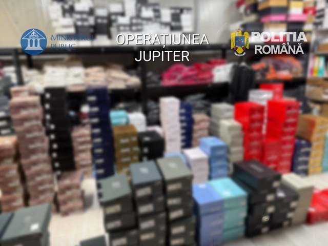 Operaţiunea JUPITER – Trei percheziţii în judeţele Dolj şi Constanţa, la persoane suspectate că au vândut produse contrafăcute/ Au fost găsite articole vestimentare şi parfumuri, în valoare de aproape două milioane de lei