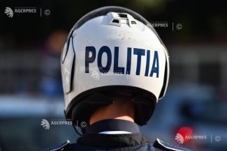 Gorj: Anchetă la IPJ după ce un bărbat a fugit în timpul unei intervenții de încătușare