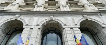Deficitul bugetar s-a redus la aproape jumătate față de anul precedent, la 1,75% din PIB, în mai (minister)