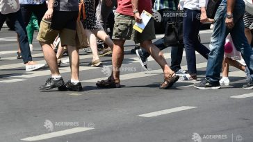 Evoluția veniturilor e diferită la votanții partidelor; la USR cresc, la PNL sunt staționare, la PSD scad (sondaj)