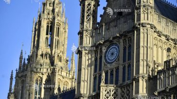 Renovarea Palatului Westminster, care ar putea dura 60 de ani, sub presiunea timpului, avertizează un raport