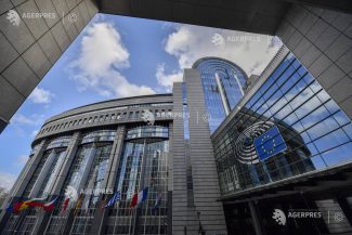 Circa 200 de europarlamentari cer deschiderea unei anchete asupra alianței de extrema dreaptă din PE