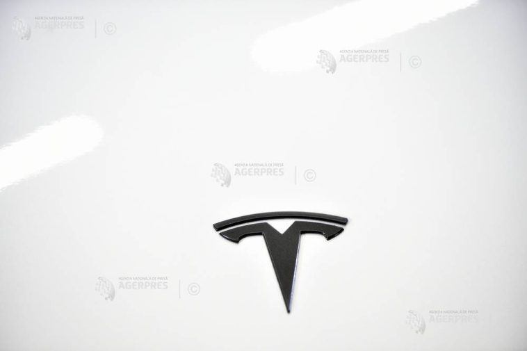 Tesla face angajări în Europa