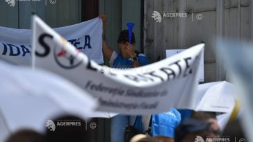 Federația Solidaritatea solicită majorarea cu 50% a coeficienților de salarizare propuși pentru personalul din Ministerul Finanțelor