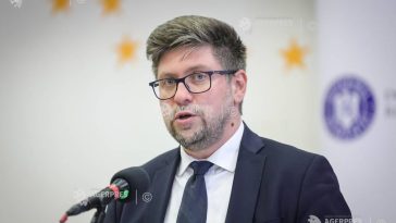 Bolojan: Pogromul de la Iași rămâne un avertisment dur despre consecințele urii, intoleranței și indiferenței