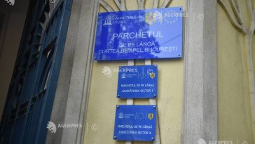 O angajată de la USR, trimisă în judecată sub acuzația că a delapidat 400.000 lei din fondurile partidului