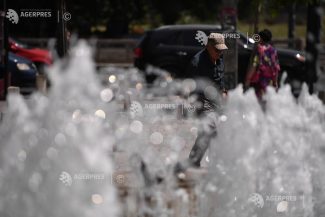 ANM: Cod portocaliu de caniculă în 11 județe, vineri; Cod galben de vreme deosebit de caldă joi și vineri, în restul țării