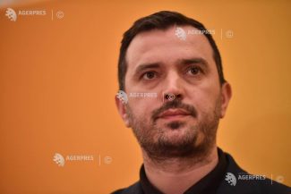 Camera Deputaților/Introducerea pe ordinea de zi a reducerii numărului de parlamentari – propunere respinsă