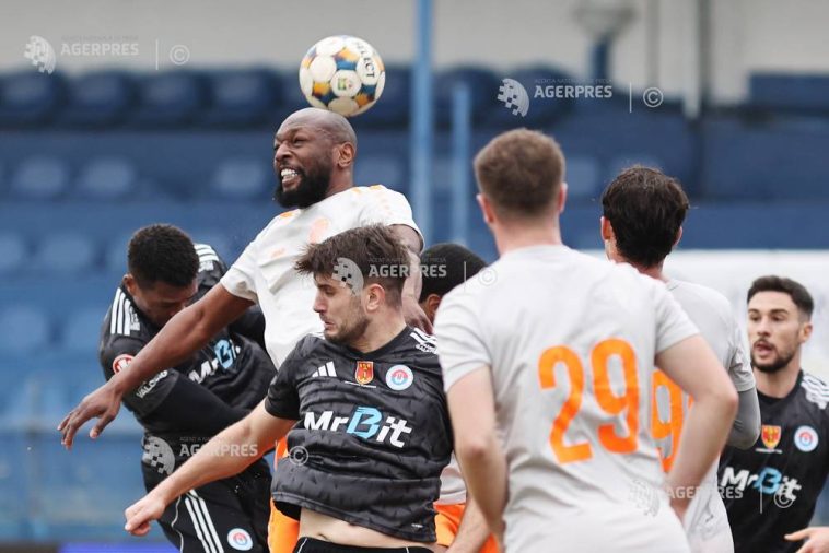 Fotbal: Fundașul Paul Iacob și-a prelungit contractul cu Oțelul Galați